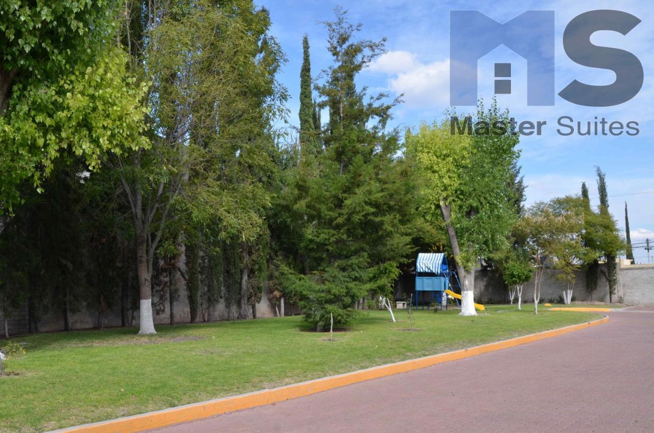 +MS +Fascinante Suite +Alberca y Jardines + Bernardo Quintana 18B Mendiola Exterior foto